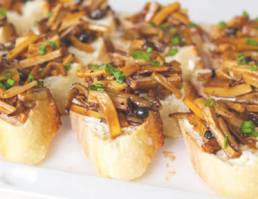 Garlic Roasted Mushroom Crostini